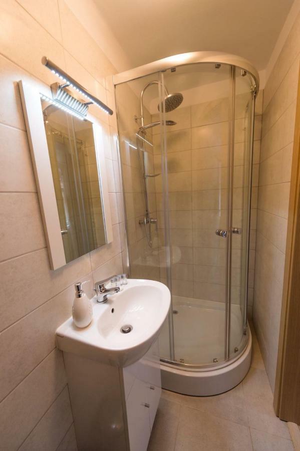 Casa Witting Apartment Brasov Ngoại thất bức ảnh